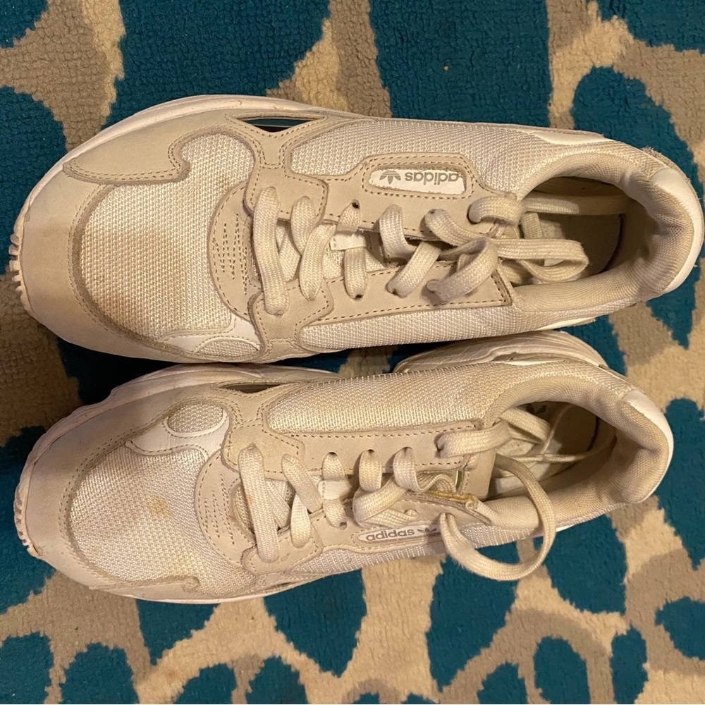 Women's Falcon 'triple White'